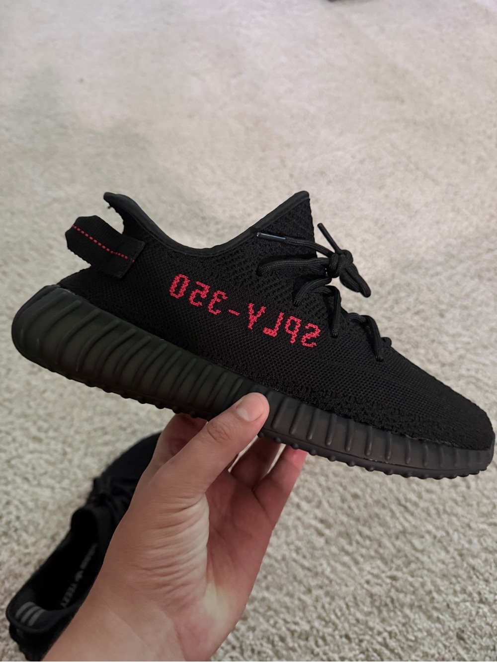Adidas yeezy 350v2 bred